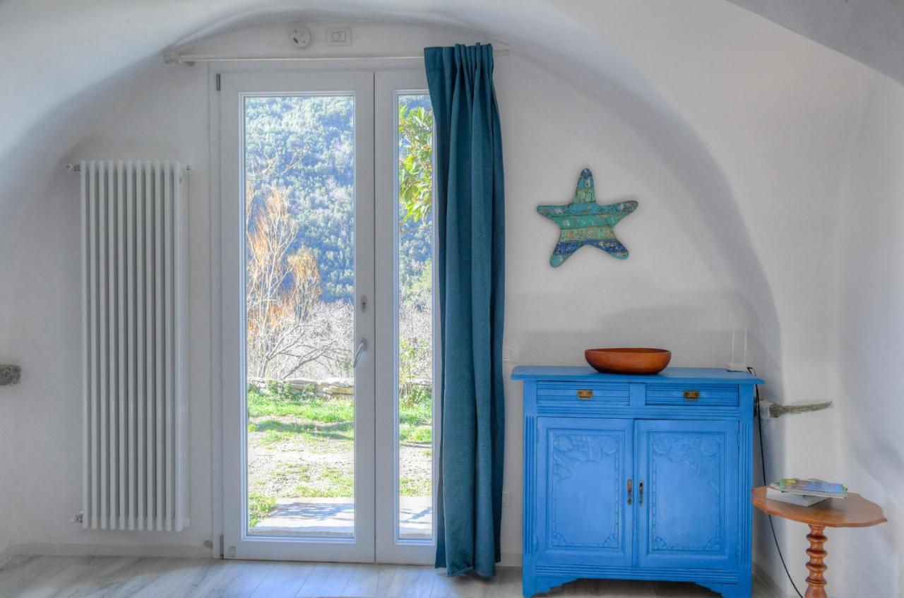 Antica Casa Del Canto Iara - Private Parking Calice Ligure Dış mekan fotoğraf